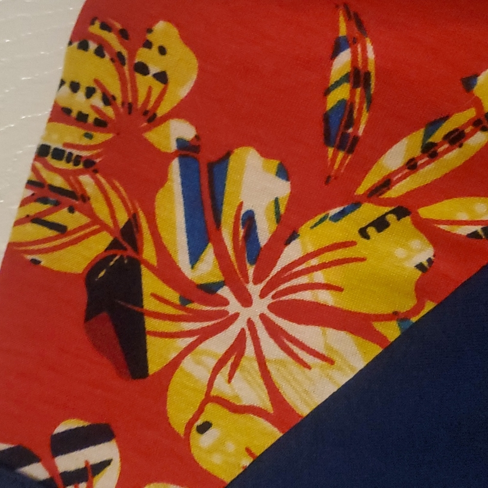 Lularoe Randy top - Picture 7 of 7
